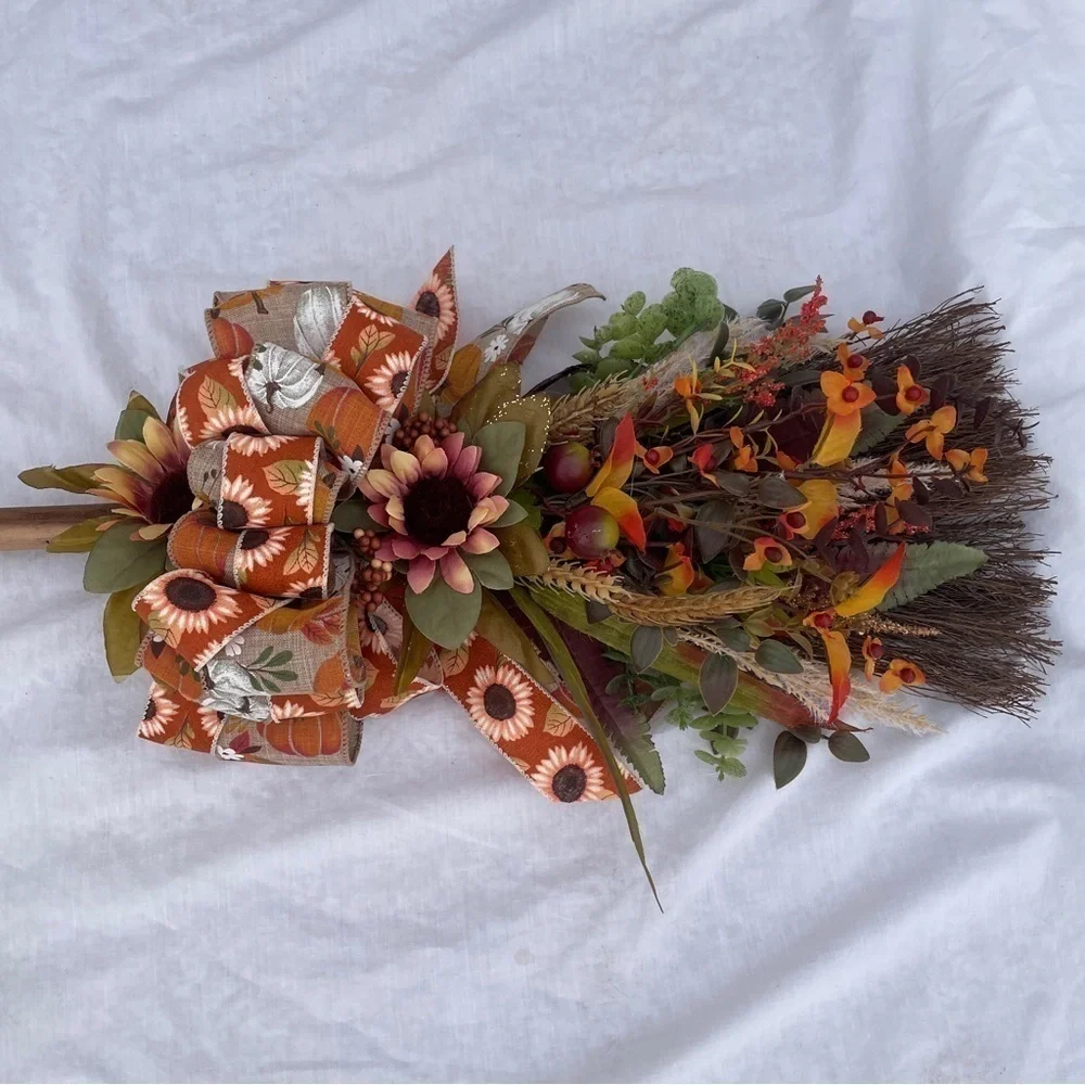 HANDMADE Cinnamon scented broomstick wreath/door hanger fall/halloween decor